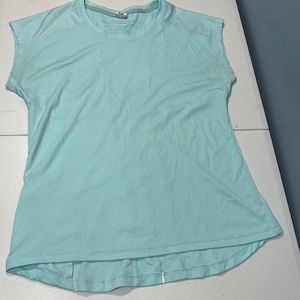 - Champion women’s medium workout top. W Secret key pocket